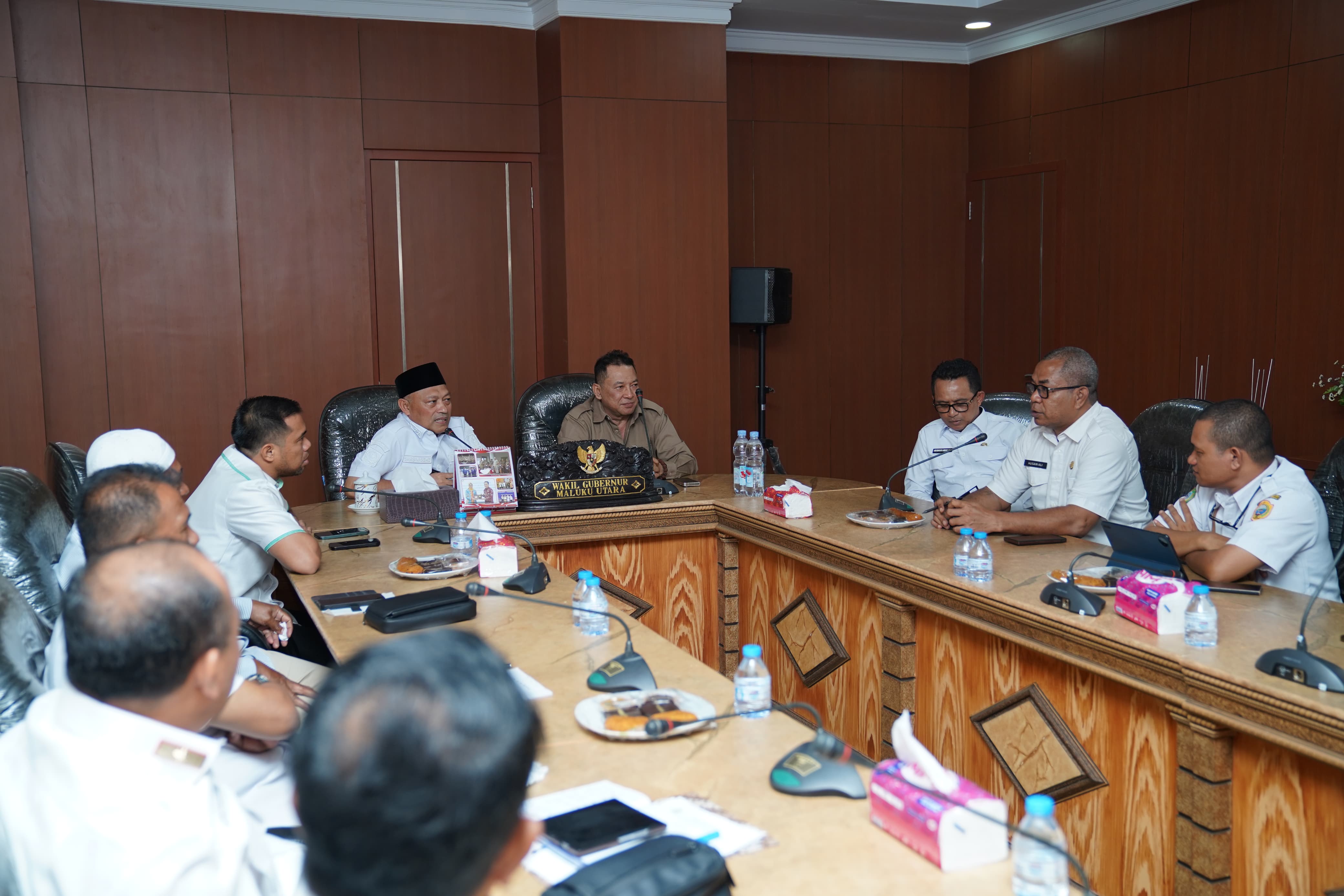Wagub Malut Pastikan Groundbreaking Relokasi SMAN 3 Pulau Gebe Mulai September 2025