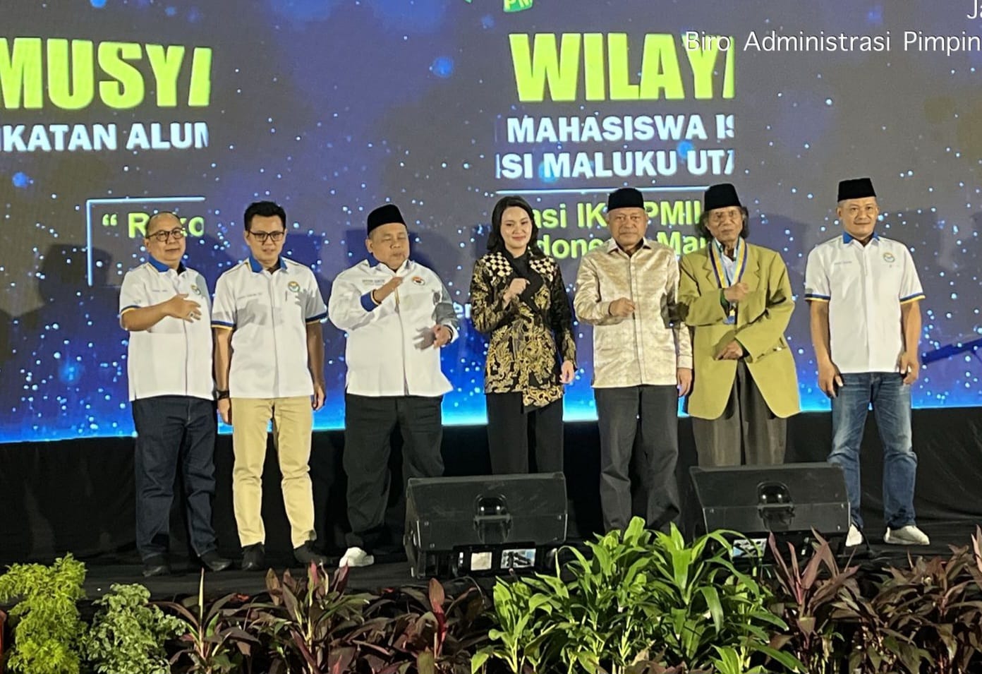 Gambar Kedua