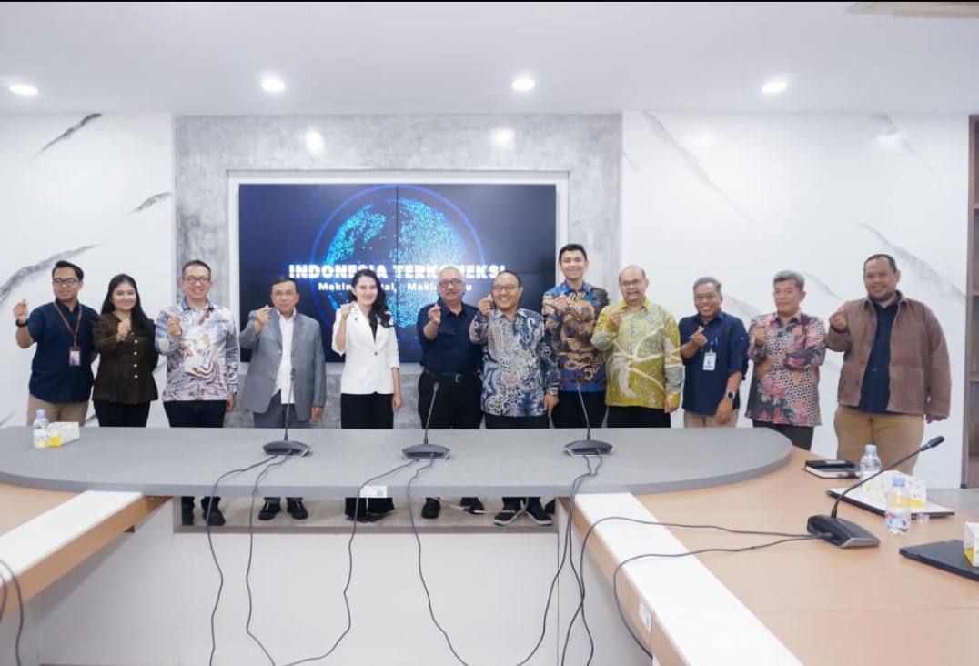 Gambar Kedua