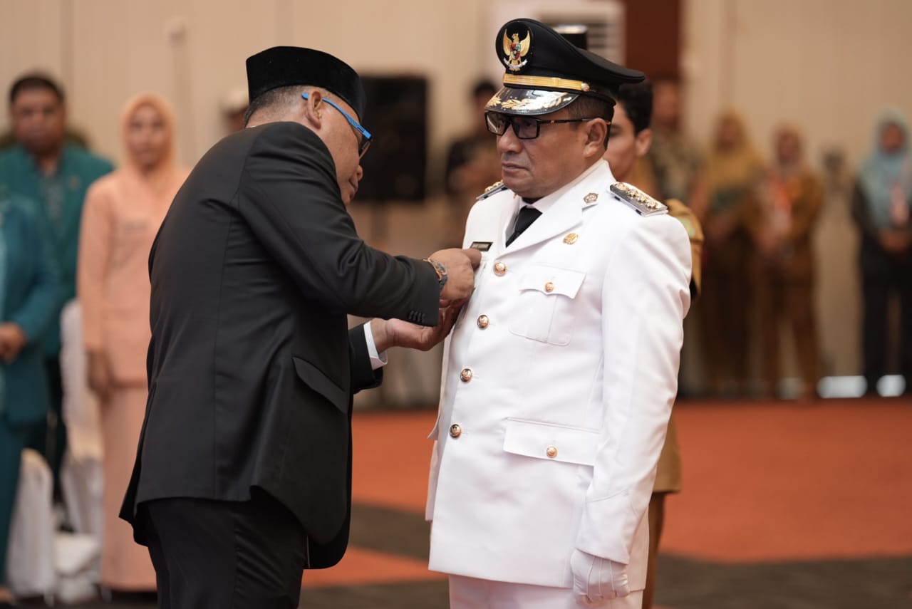 Pj Gubernur Malut Resmi Lantik Bahri Sudirman Sebagai Pj Bupati Halteng
