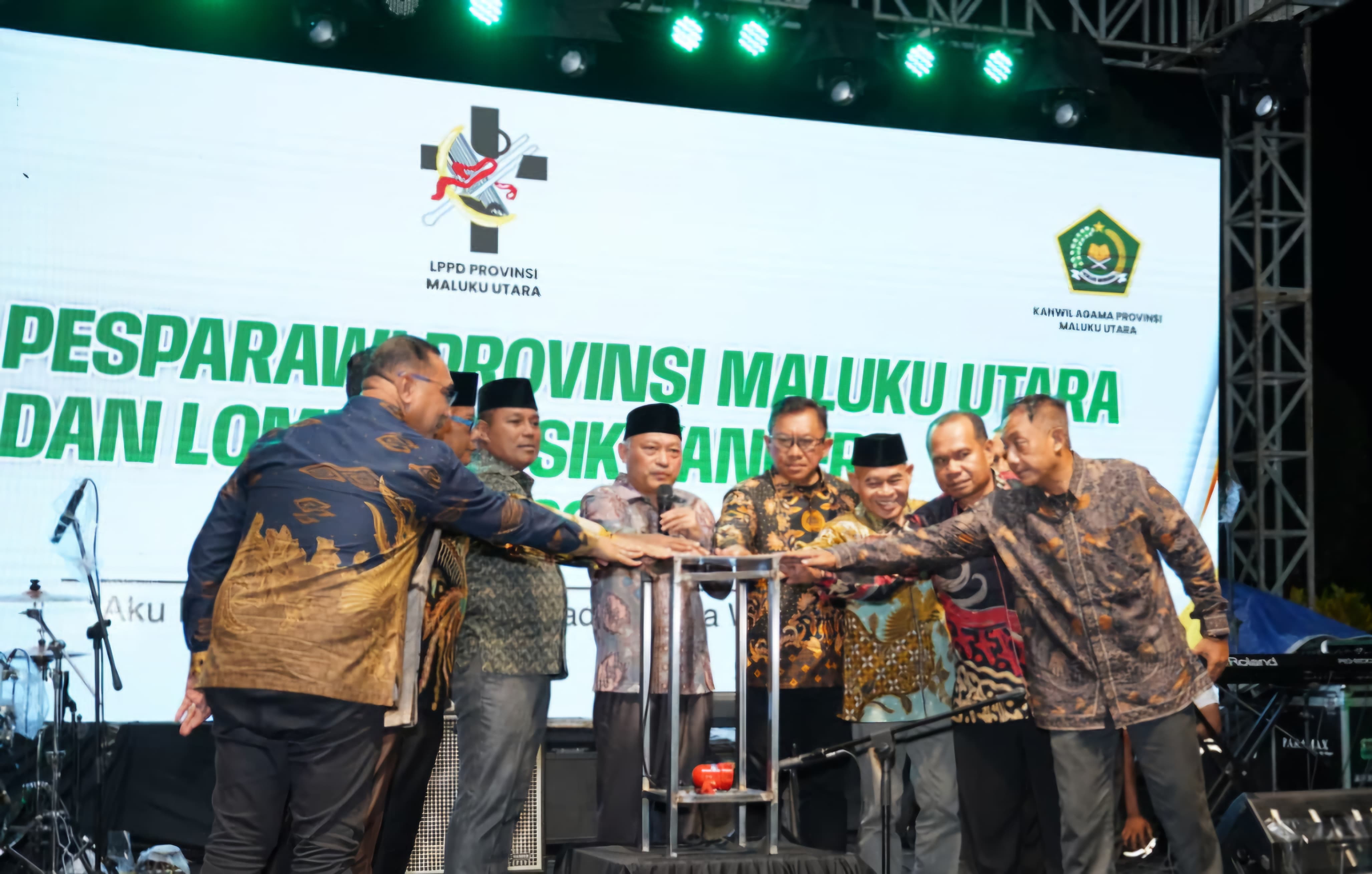 Gambar Kedua
